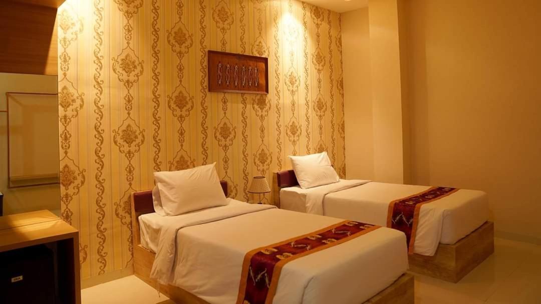 Elohim Hotel Sentani Jayapura Eksteriør billede